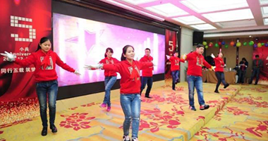 唯有砥砺前行才不负厚爱不违初心